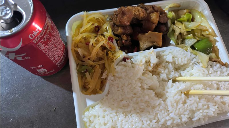 如何挑选合适的住家保姆？揭秘保姆平台选择标准